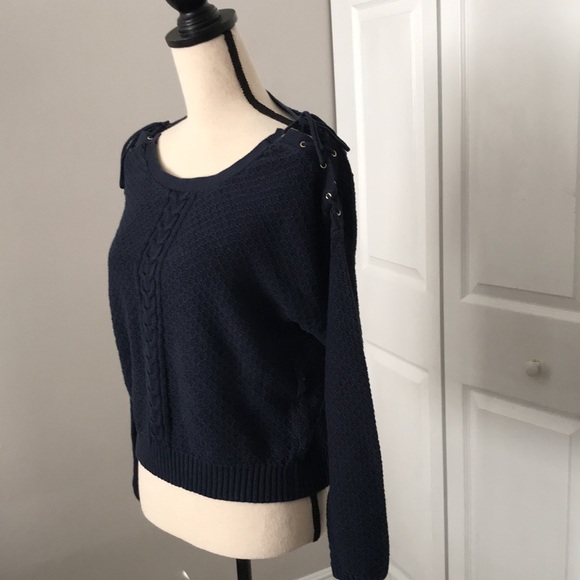 ❤️3X20 CAMAIEU Women Navy Blue Knit Criss Cross Shoulder Sweater - Picture 6 of 13